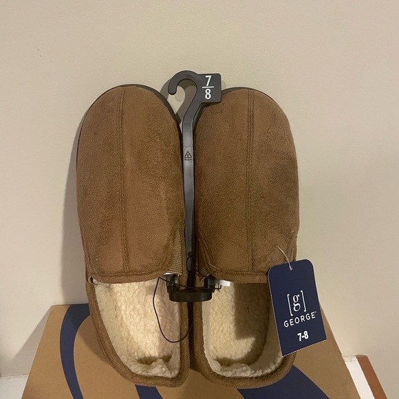 George Shoes - George Brown Women's Slippers